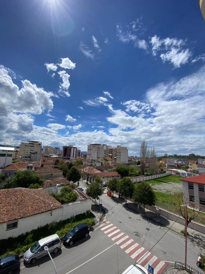 Sunshine Place Elbasan Esterno foto